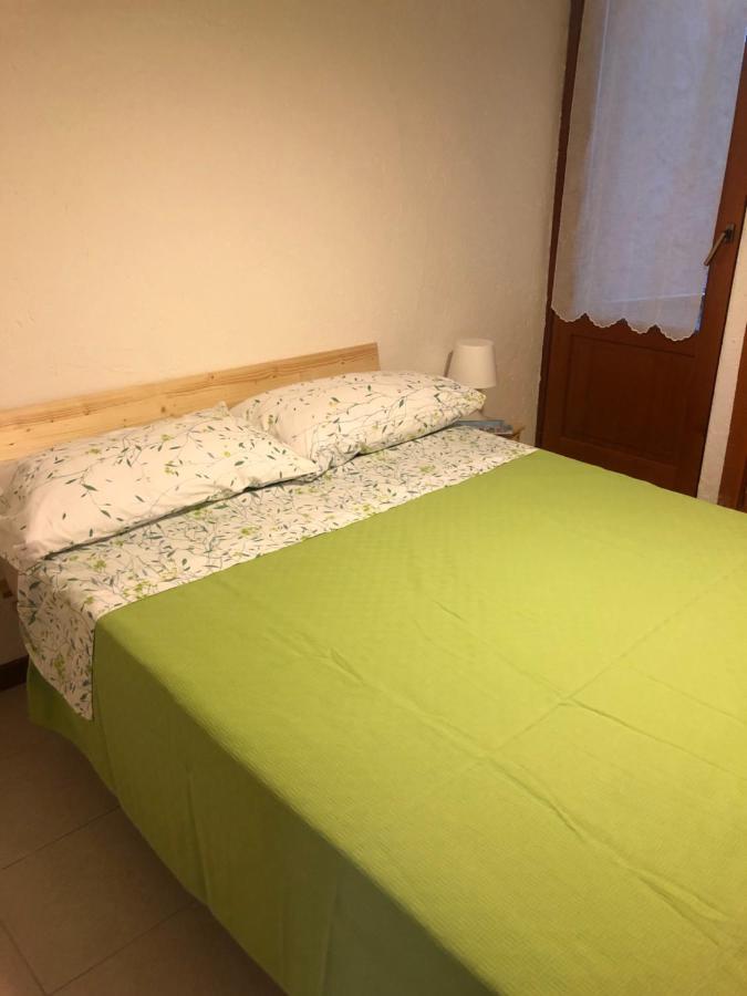 La Casa Di Rox Ad Aosta - Small Holiday Apartment In Central Aosta - Alloggio Ad Uso Turistico - Vda - Aosta - N 0304 Eksteriør bilde